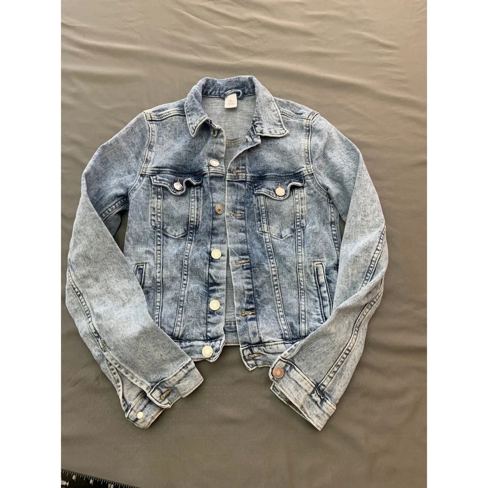 Denim Jacket Girls Size 10 Light Wash Excellent Acid Wash Button Up